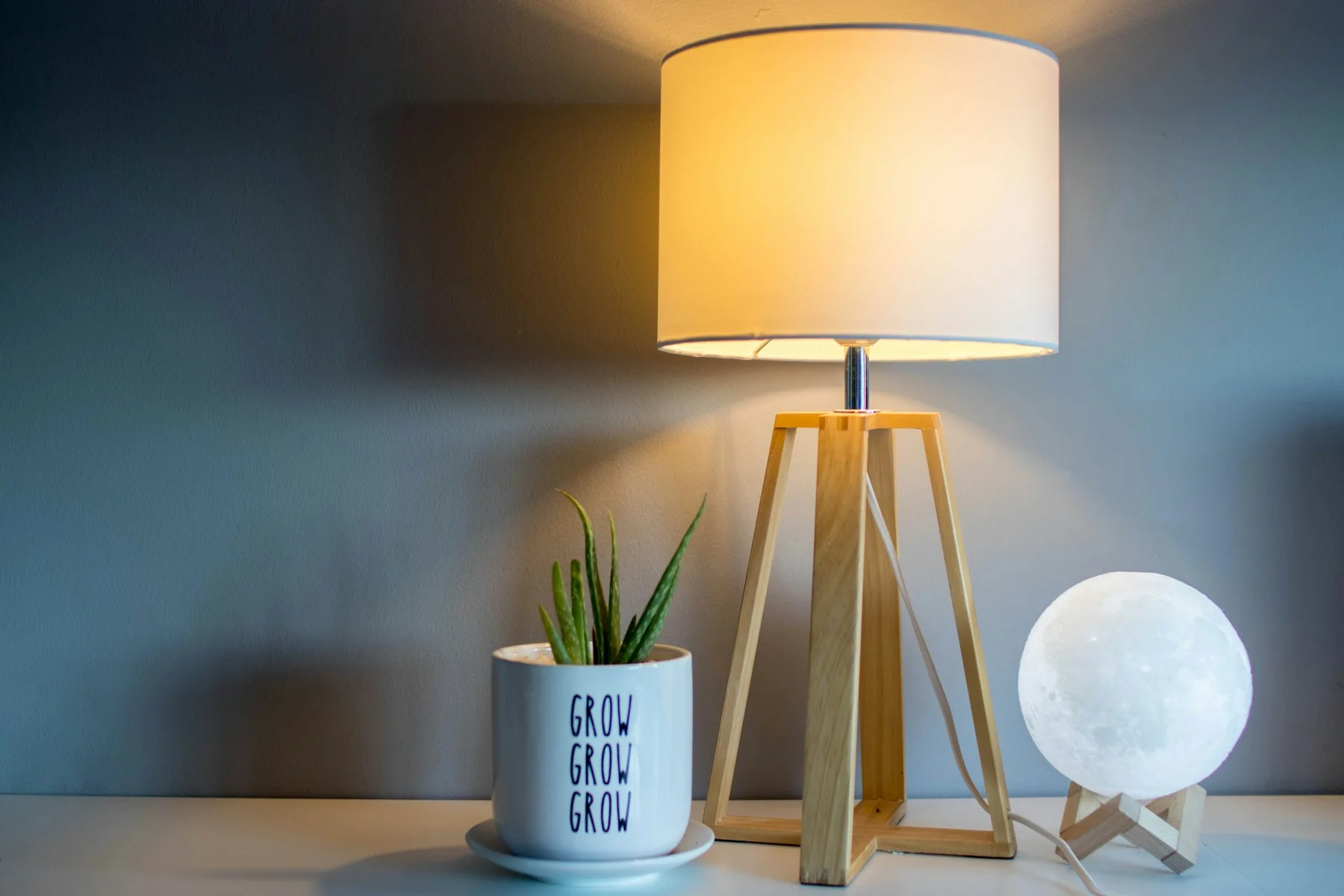 Lampe Halo — ambiance illustrative